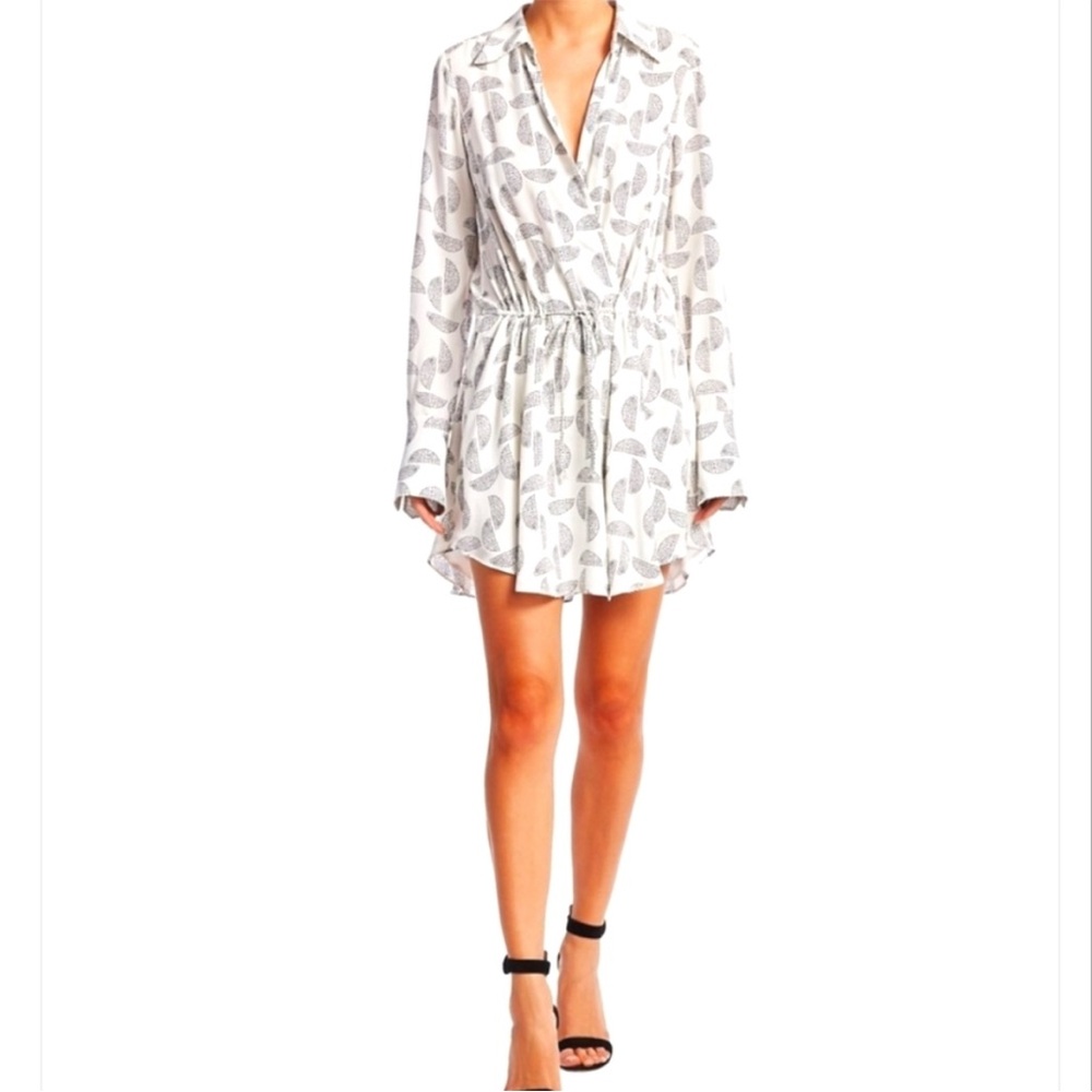 A.L.C. Isabel dress in half-moon patterned silk size 4 white black long sleeve